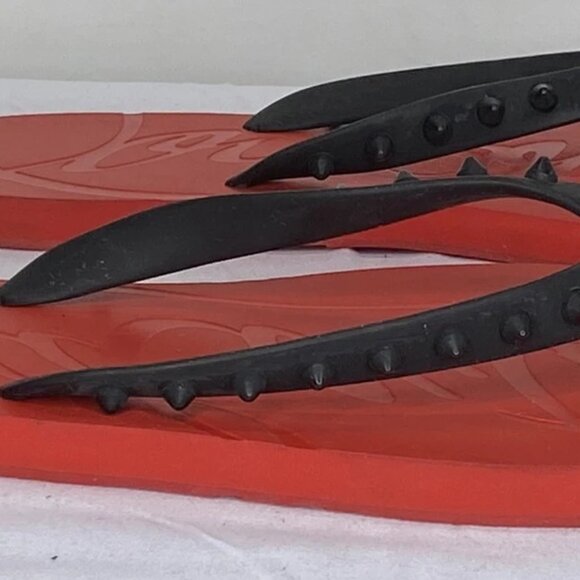 Christian Louboutin Men’s Loubi Red Spiked Flip Flops – Size 7 – Flip Flops - Picture 9 of 10